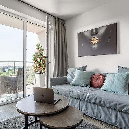 Lumina Apartments With Parking, Balcony Lodz Dış mekan fotoğraf