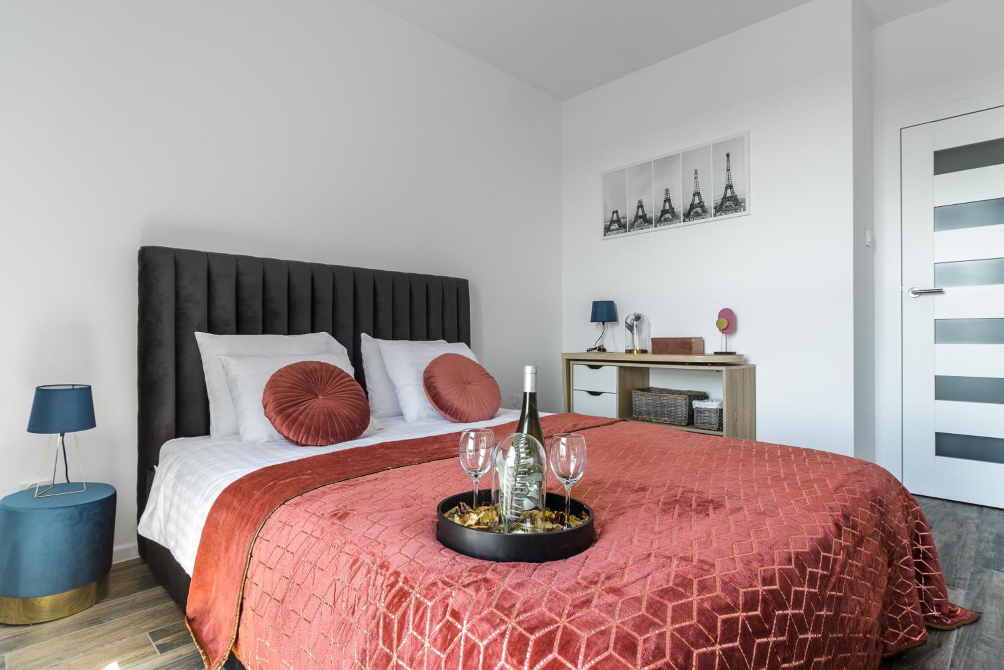 Lumina Apartments With Parking, Balcony Lodz Dış mekan fotoğraf